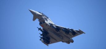 Image of a fighter jet.
